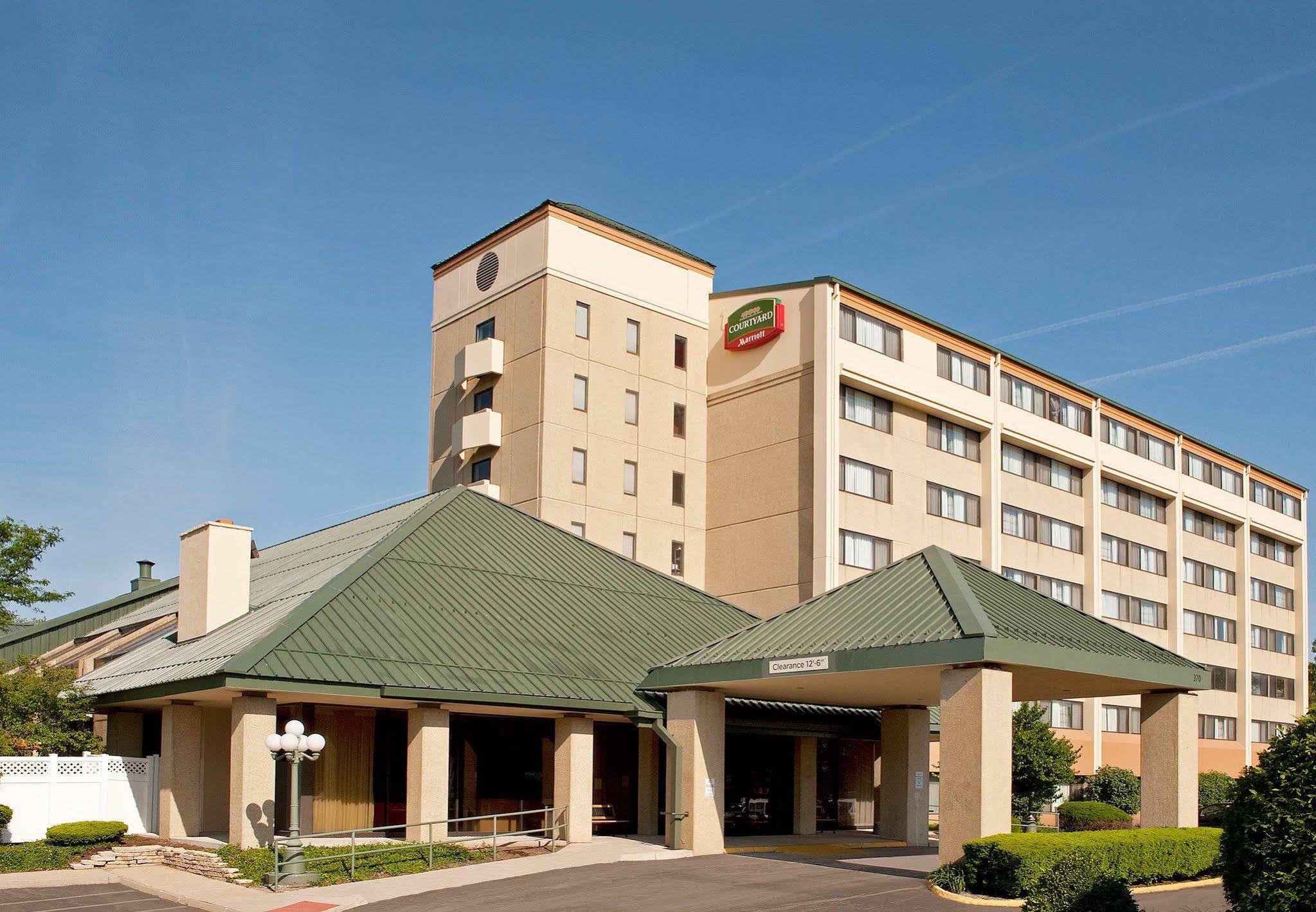 Courtyard Chicago Elmhurst/Oakbrook Area Екстер'єр фото