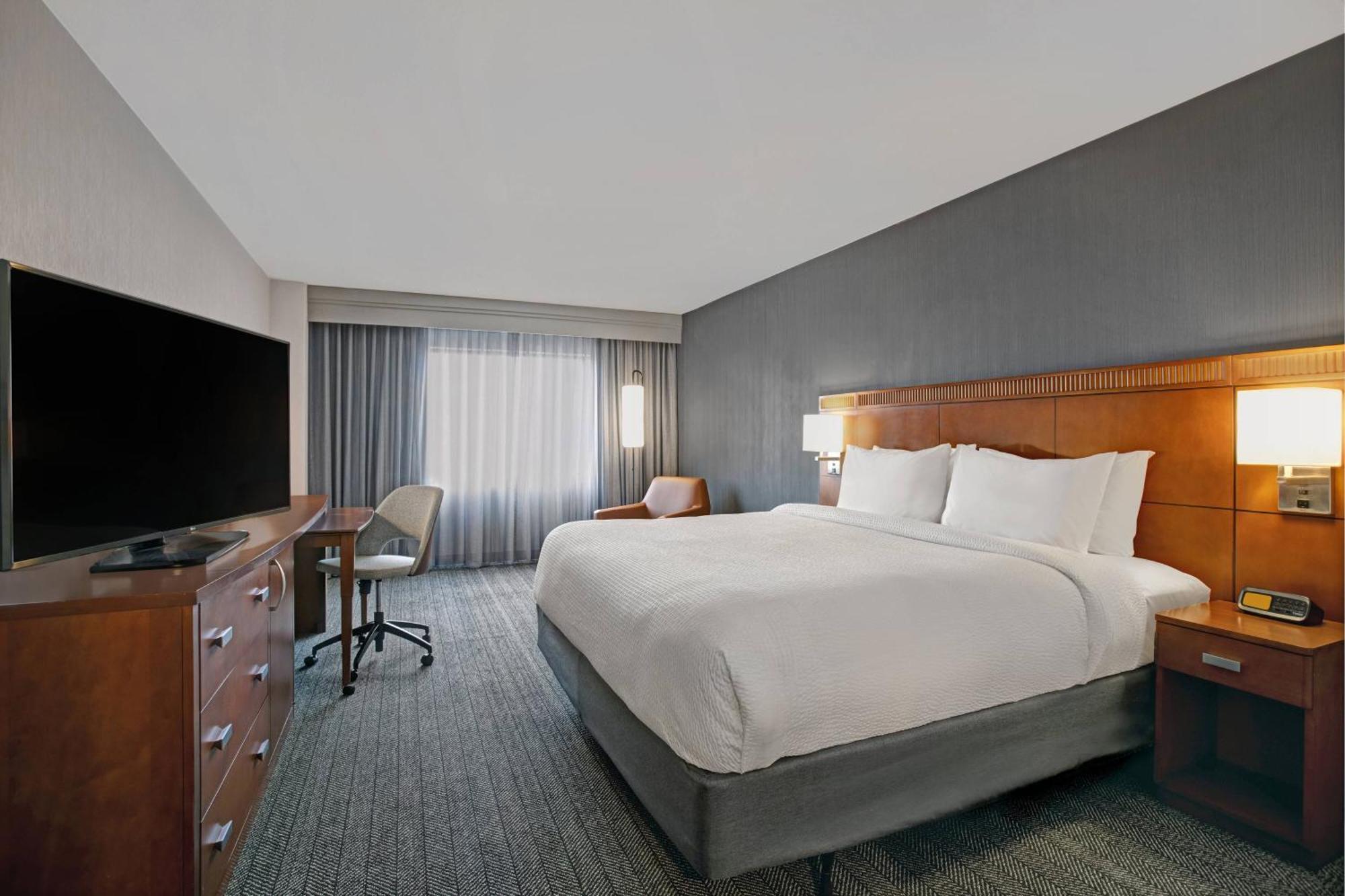 Courtyard Chicago Elmhurst/Oakbrook Area Екстер'єр фото